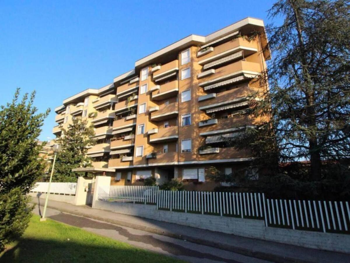 Apartamento Casa De Rocco No Check In After 19 00 Brescia Exterior foto