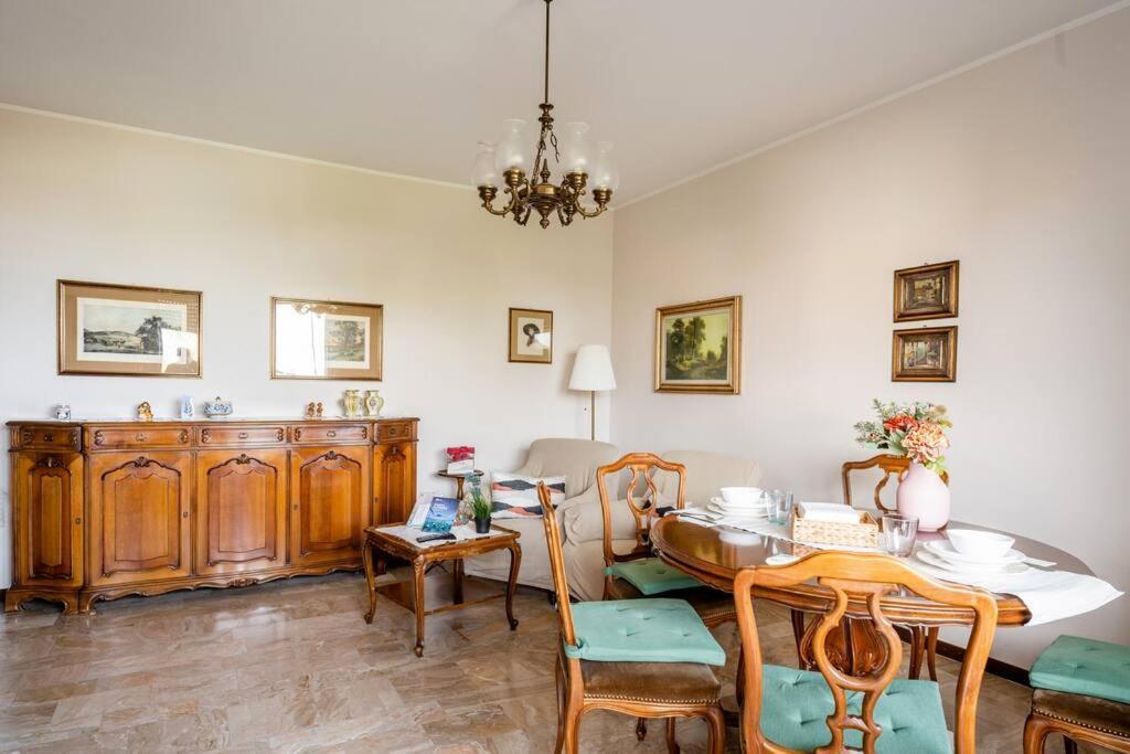Apartamento Casa De Rocco No Check In After 19 00 Brescia Exterior foto